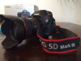 Canon EOS 5D Mark III 24 - 70 мм F / 4 Объектив Kit