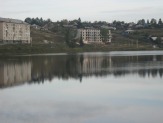 квартиры на берегу водоема