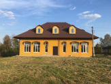 Продается трехэтажный дом в 62 км от Москвы