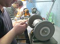 Профессиональная заточка парикмахерского и маникюрного инструмента