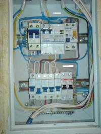 Электрики. Недорого опыт. Звоните до 23-00.