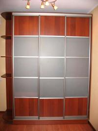 Изготовление корпусной мебели: шкафы-купе и пр.